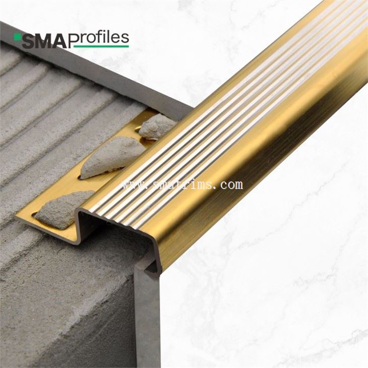 stainless steel anti slip stair nosing